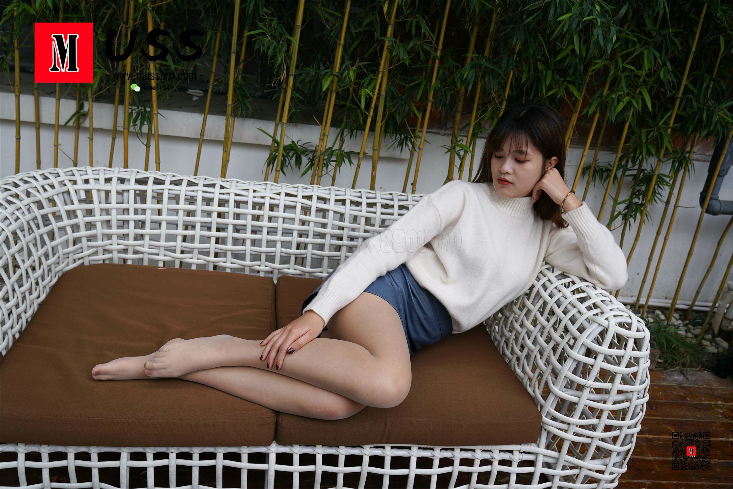 MussGirl慕丝女郎 NO.025 皮裙下的骚动